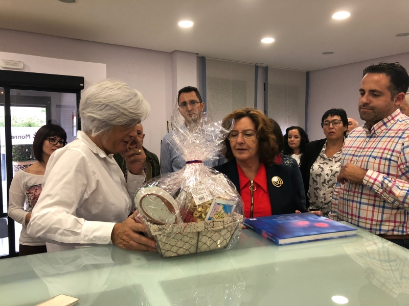 Visita de la Consejera de Ciudadanía y Derechos Sociales, Mª Victoria Broto